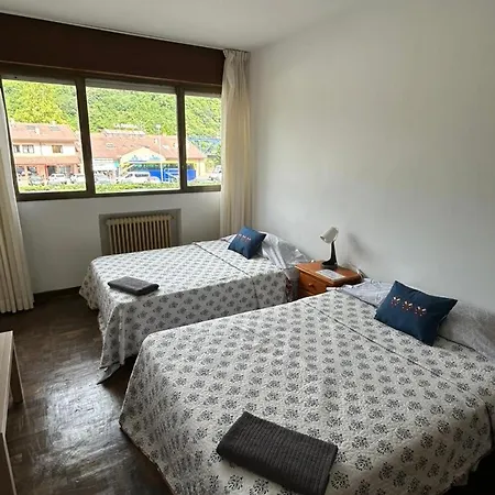 Hostal En El Sella Рибадеселья